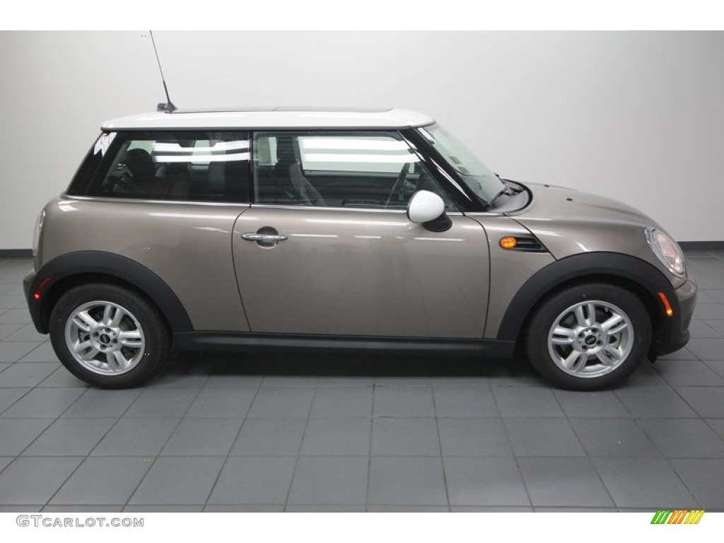 2013 Cooper Hardtop - Velvet Silver Metallic / Carbon Black photo #2