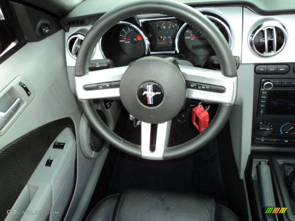 2009 Ford Mustang GT/CS California Special Convertible Black/Dove Steering Wheel Photo #75676397