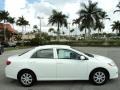 Super White - Corolla  Photo No. 5