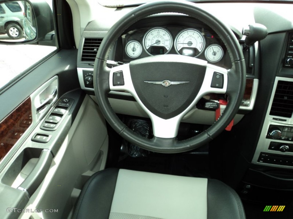 2010 Chrysler Town & Country Touring Dark Slate Gray/Light Shale Steering Wheel Photo #75678519
