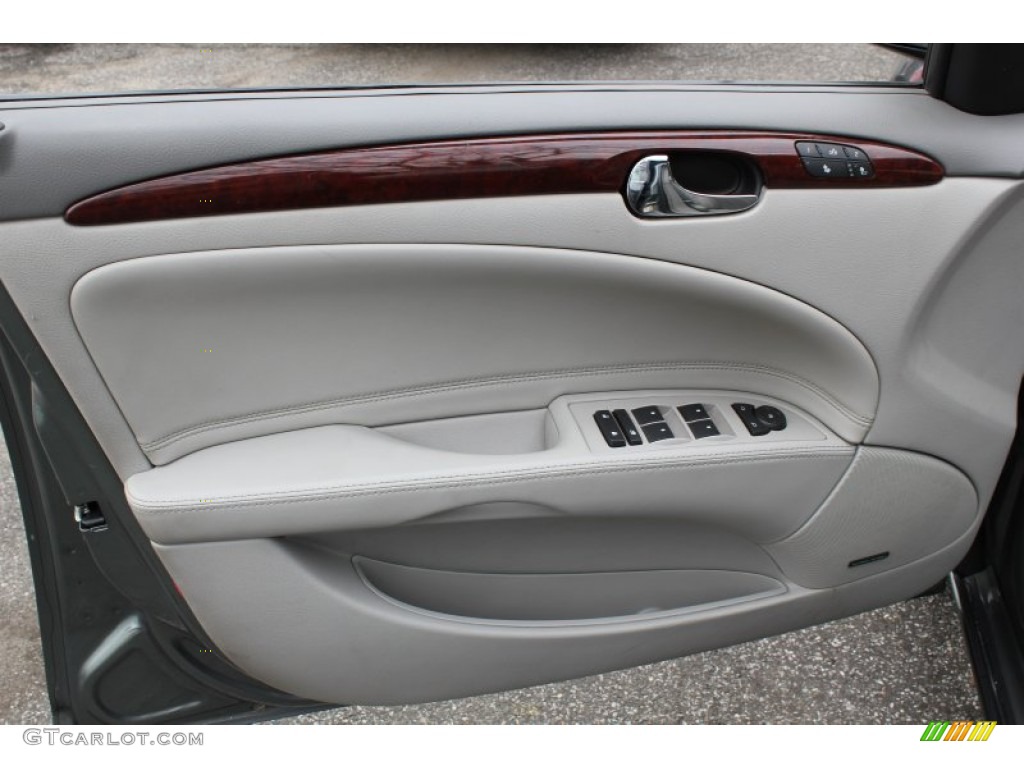 2006 Buick Lucerne CXL Titanium Gray Door Panel Photo #75678696