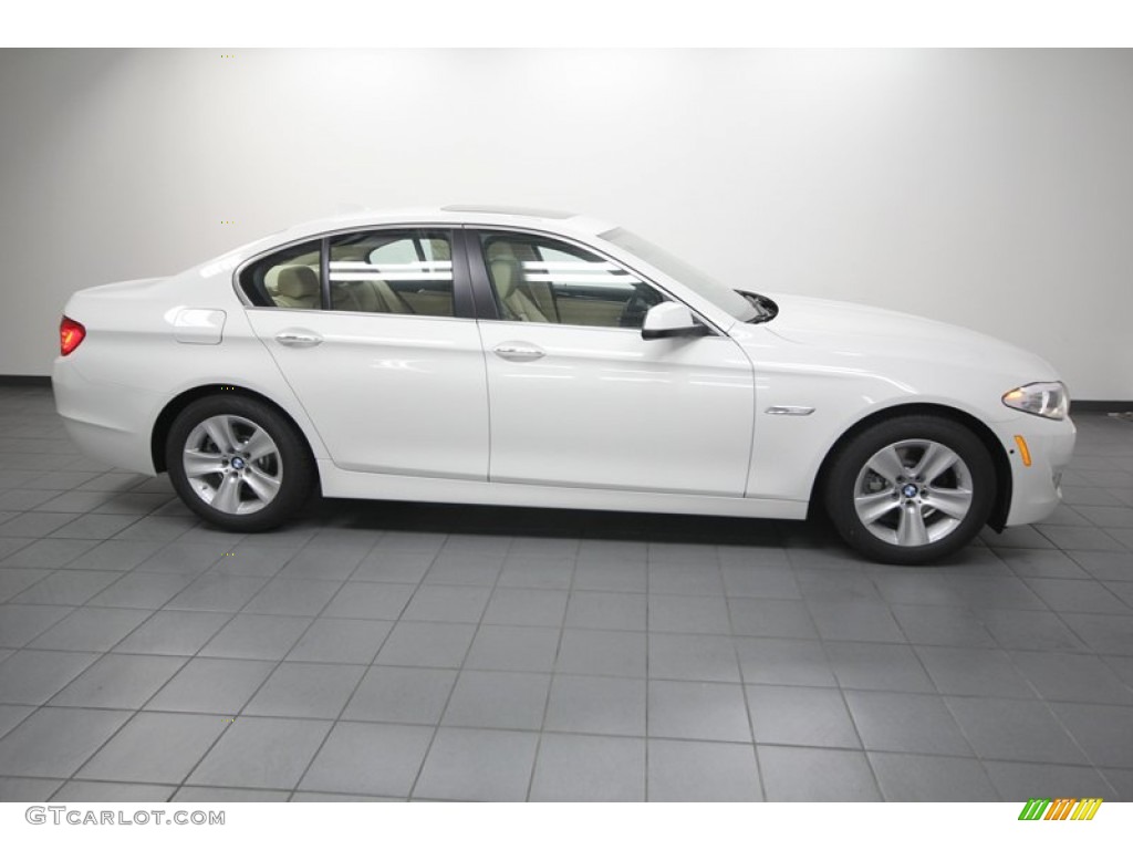 2013 5 Series 528i Sedan - Alpine White / Venetian Beige photo #6