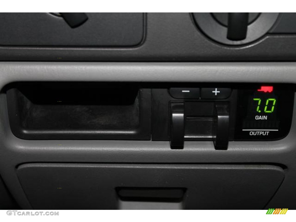 2006 F250 Super Duty FX4 Crew Cab 4x4 - Dark Shadow Gray Metallic / Medium Flint photo #41