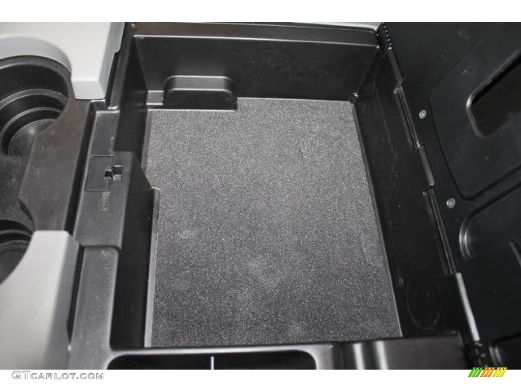 2006 F250 Super Duty FX4 Crew Cab 4x4 - Dark Shadow Gray Metallic / Medium Flint photo #44