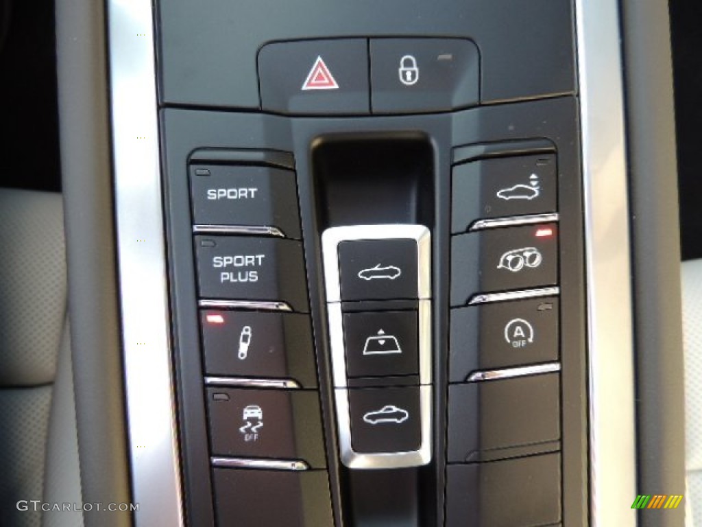 2013 Porsche 911 Carrera S Cabriolet Controls Photo #75681937