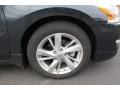 2013 Nissan Altima 2.5 SV Wheel and Tire Photo