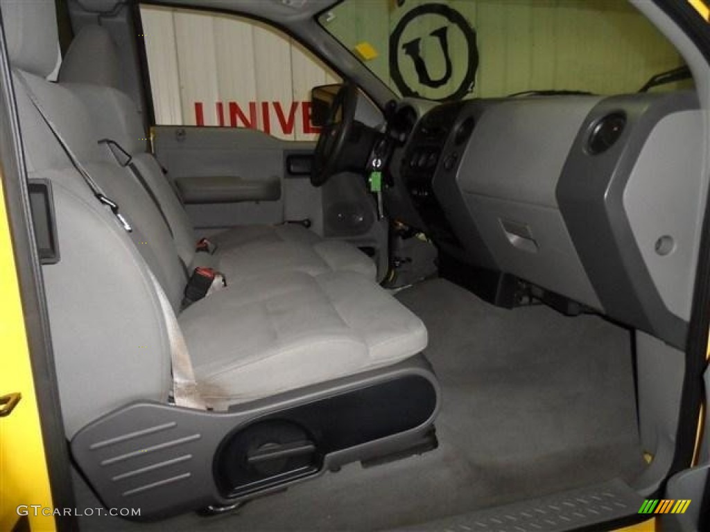 2004 F150 STX SuperCab - Blazing Yellow / Medium/Dark Flint photo #16