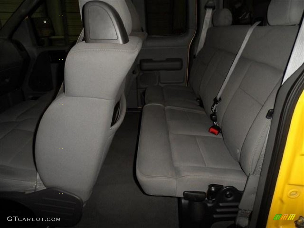 2004 F150 STX SuperCab - Blazing Yellow / Medium/Dark Flint photo #19