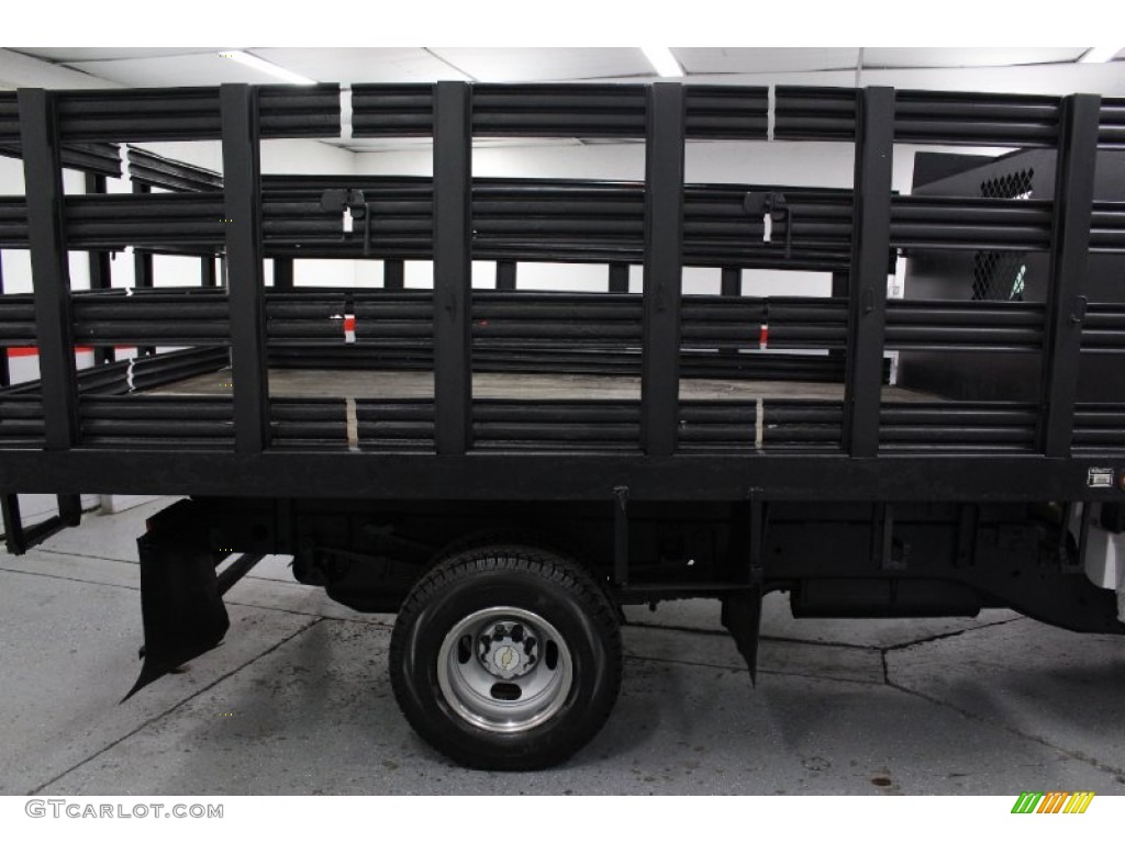 2005 Silverado 3500 Regular Cab 4x4 Chassis - Summit White / Dark Charcoal photo #20