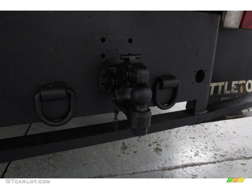2005 Silverado 3500 Regular Cab 4x4 Chassis - Summit White / Dark Charcoal photo #29