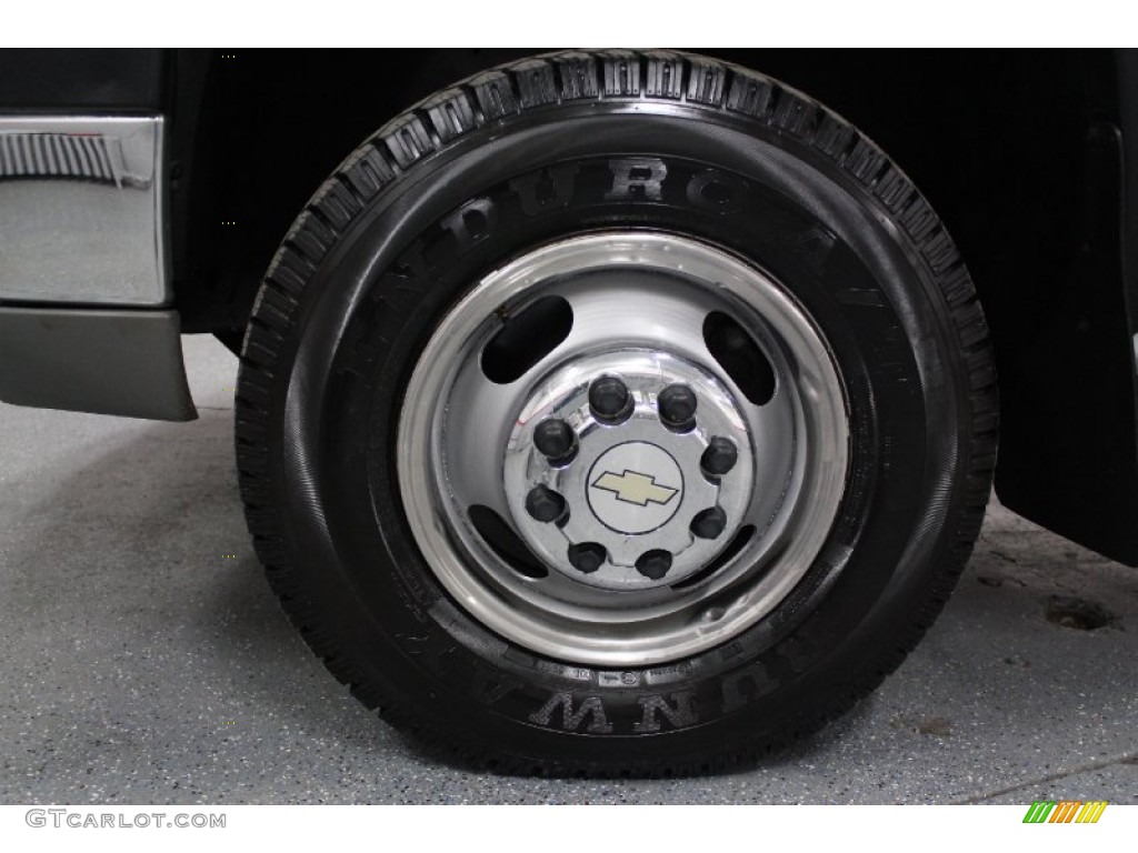 2005 Silverado 3500 Regular Cab 4x4 Chassis - Summit White / Dark Charcoal photo #35