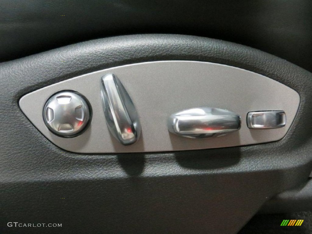 2011 Porsche Cayenne S Controls Photo #75687480