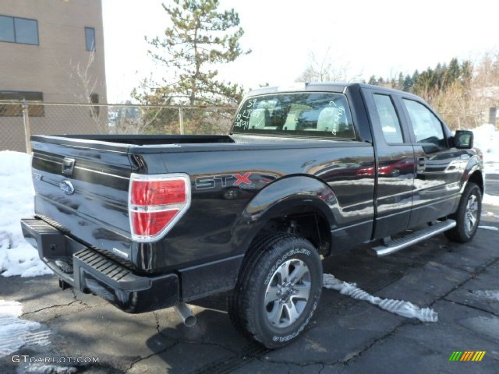 Tuxedo Black Metallic 2013 Ford F150 STX SuperCab 4x4 Exterior Photo #75688318