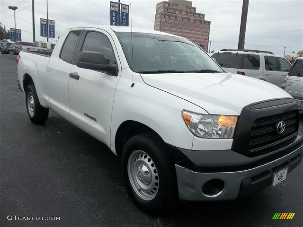 2008 Tundra Double Cab - Super White / Graphite Gray photo #1