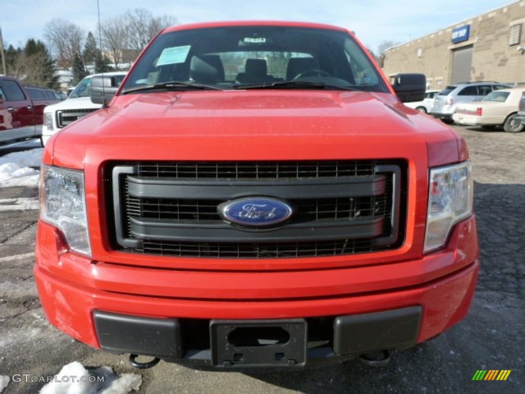 2013 F150 STX SuperCab 4x4 - Race Red / Steel Gray photo #6