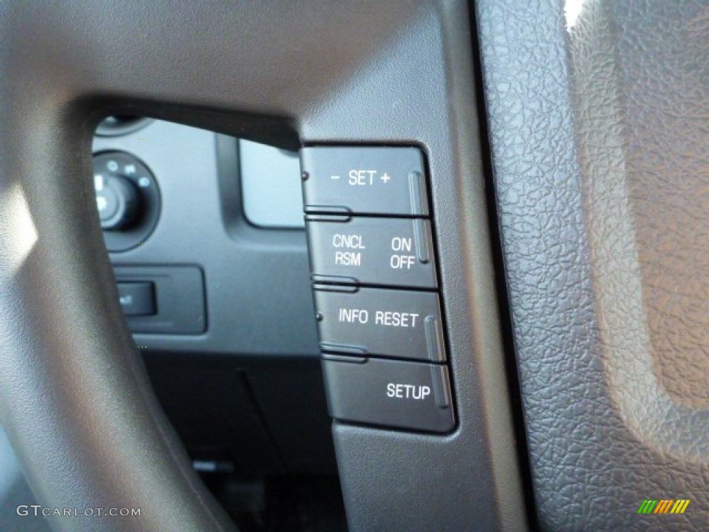 2013 Ford F150 STX SuperCab 4x4 Controls Photo #75690042