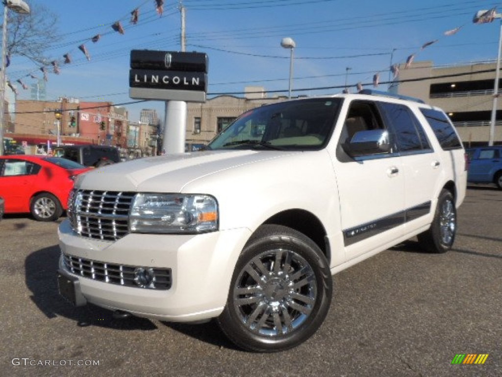 2009 Navigator 4x4 - White Platinum Tri-Coat / Camel photo #1