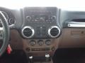 Black - Wrangler Unlimited Sahara 4x4 Photo No. 17