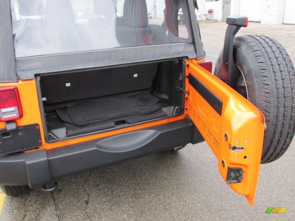 2012 Wrangler Sport 4x4 - Crush Orange / Black photo #6