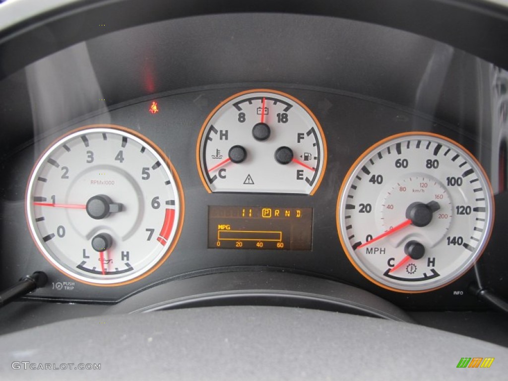 2012 Nissan Titan SV Crew Cab Gauges Photos