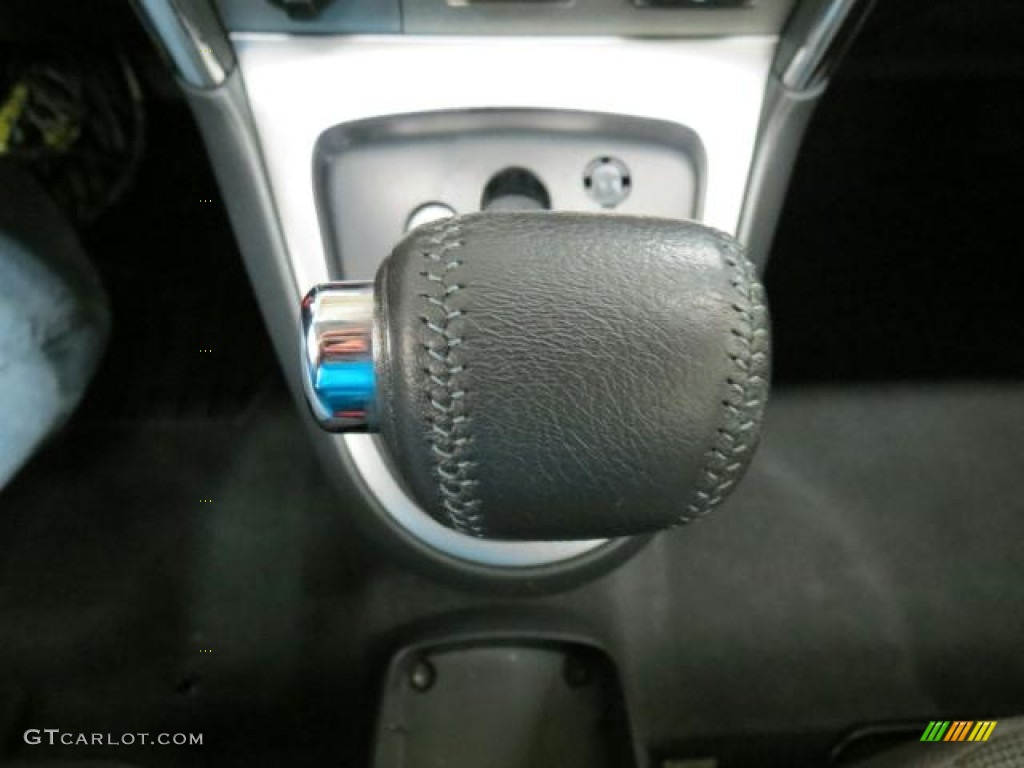 2007 Matrix XR - Phantom Gray Pearl / Stone photo #15