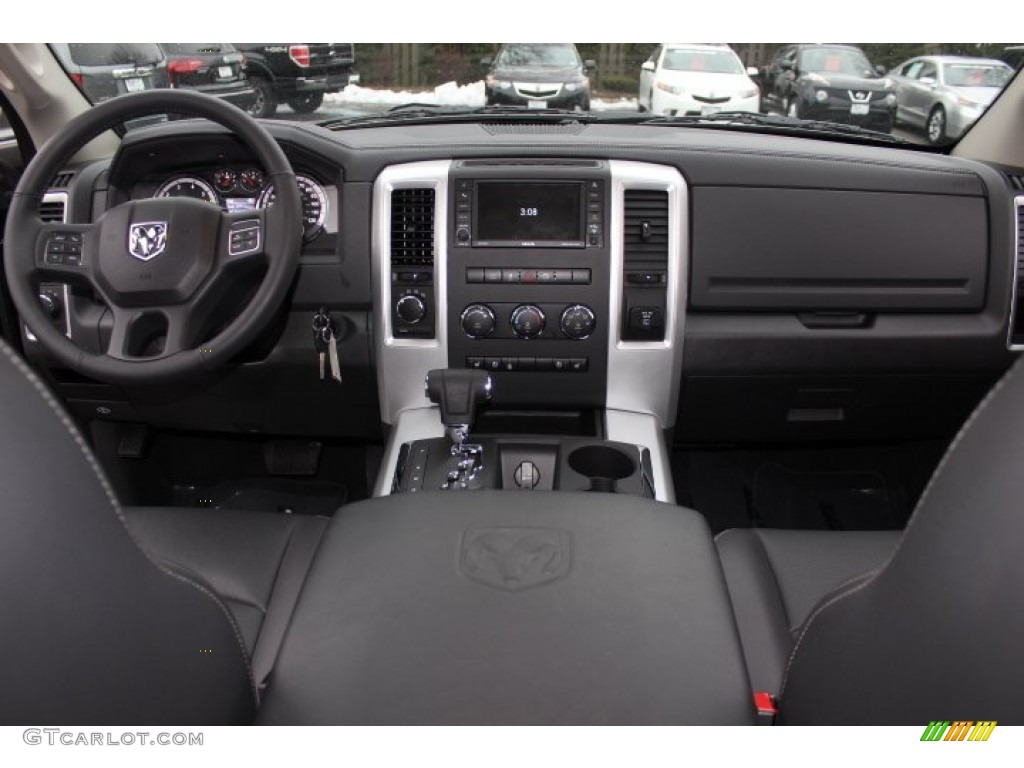 2012 Ram 1500 Sport Quad Cab 4x4 - Black / Dark Slate Gray photo #13