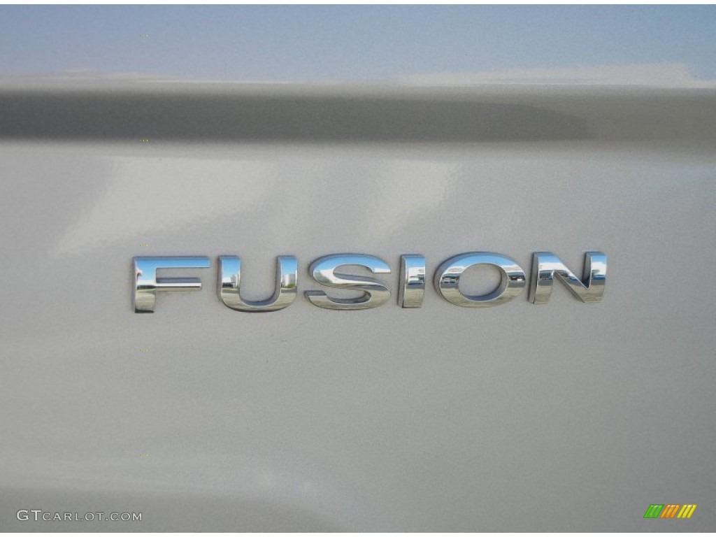 2010 Fusion Sport - Brilliant Silver Metallic / Charcoal Black/Sport Black photo #9