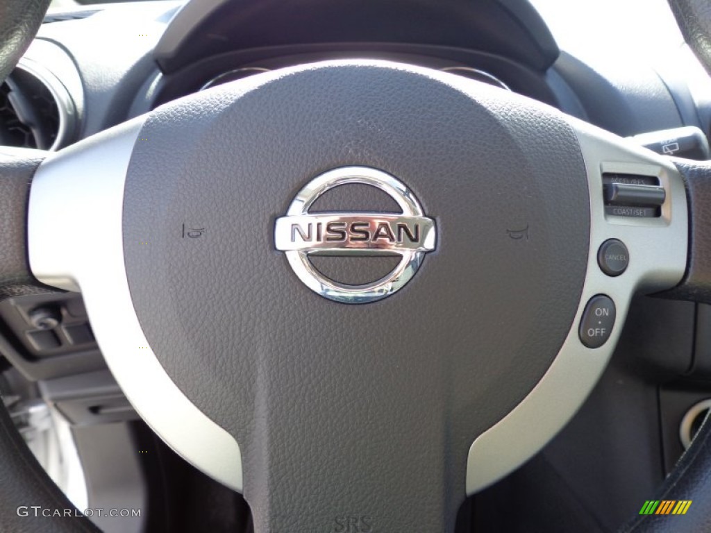 2011 Rogue S - Silver Ice Metallic / Black photo #23