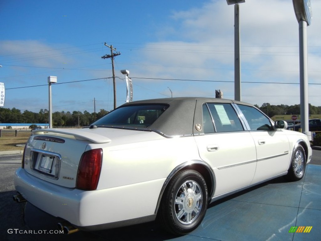 White Diamond 2004 Cadillac DeVille DTS Exterior Photo #75705954