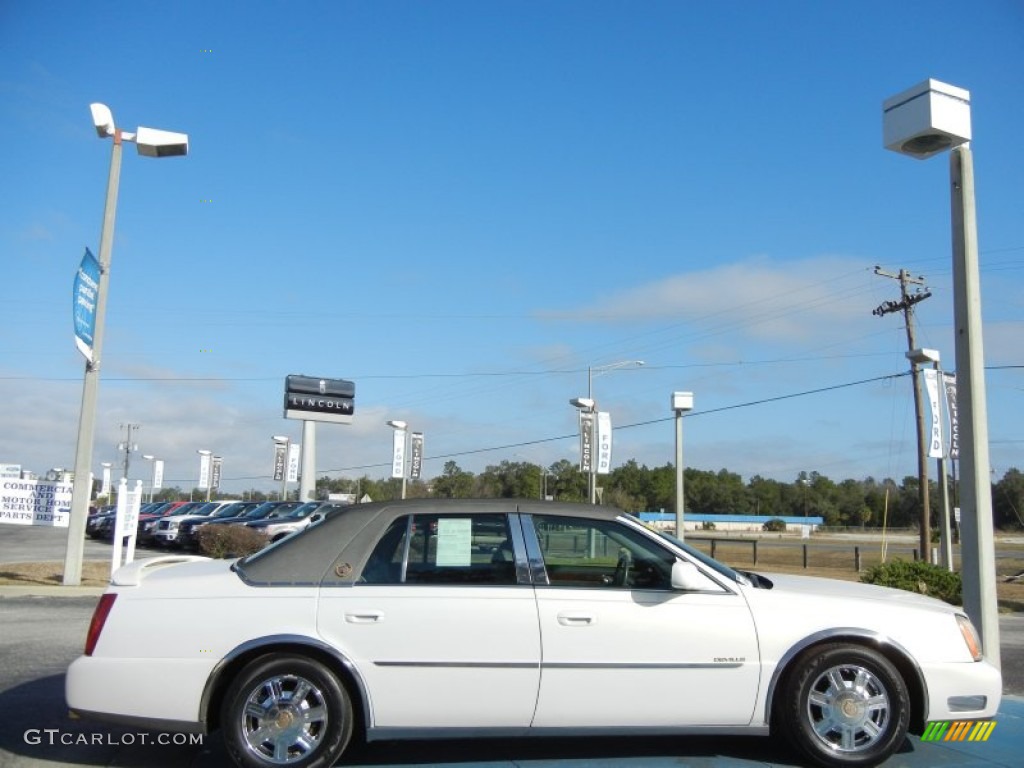 White Diamond 2004 Cadillac DeVille DTS Exterior Photo #75705974