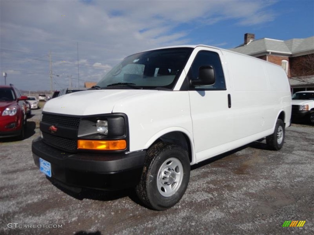 Summit White 2013 Chevrolet Express 2500 Cargo Van Exterior Photo #75707400