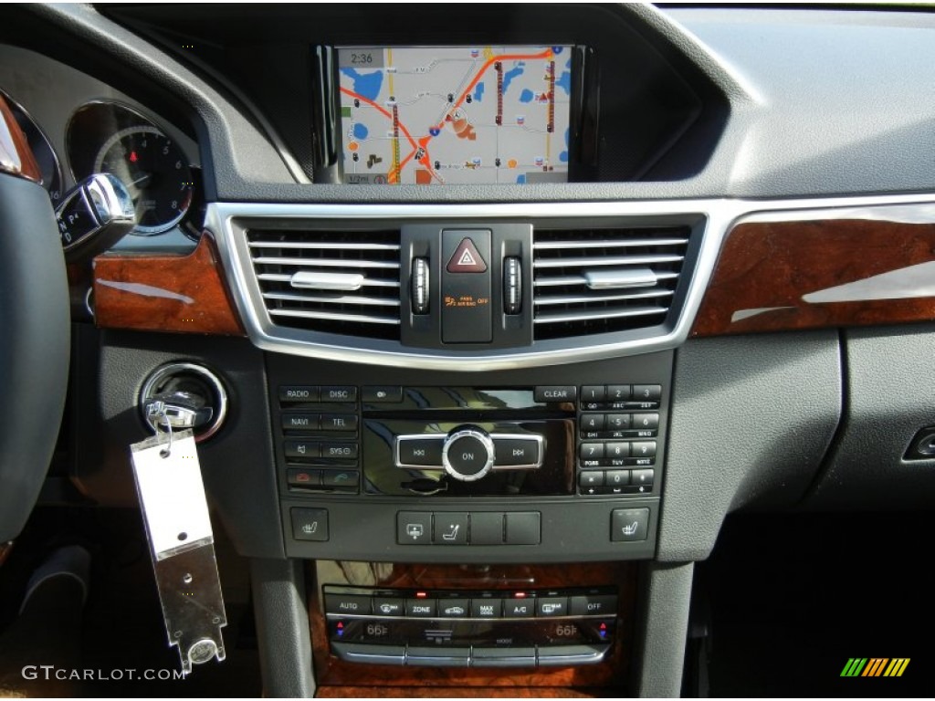 2013 Mercedes-Benz E 350 Sedan Controls Photo #75709482