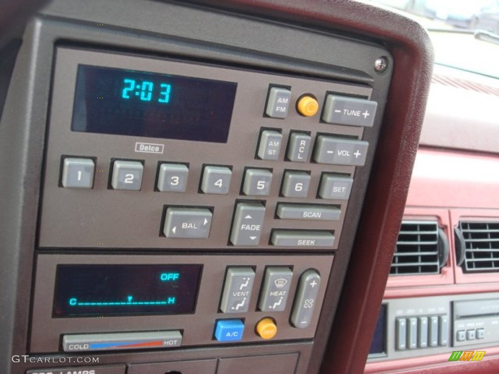 1990 Chevrolet C/K C1500 454 SS Controls Photo #75711549