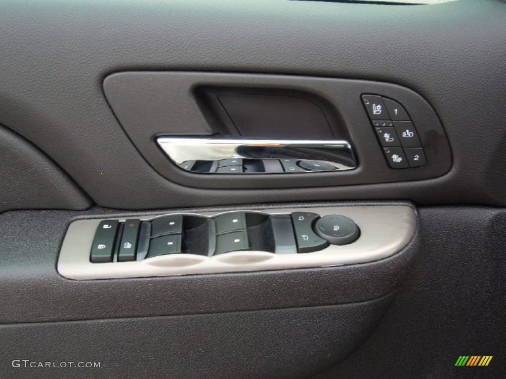 2013 Chevrolet Silverado 3500HD LTZ Crew Cab 4x4 Controls Photo #75712195