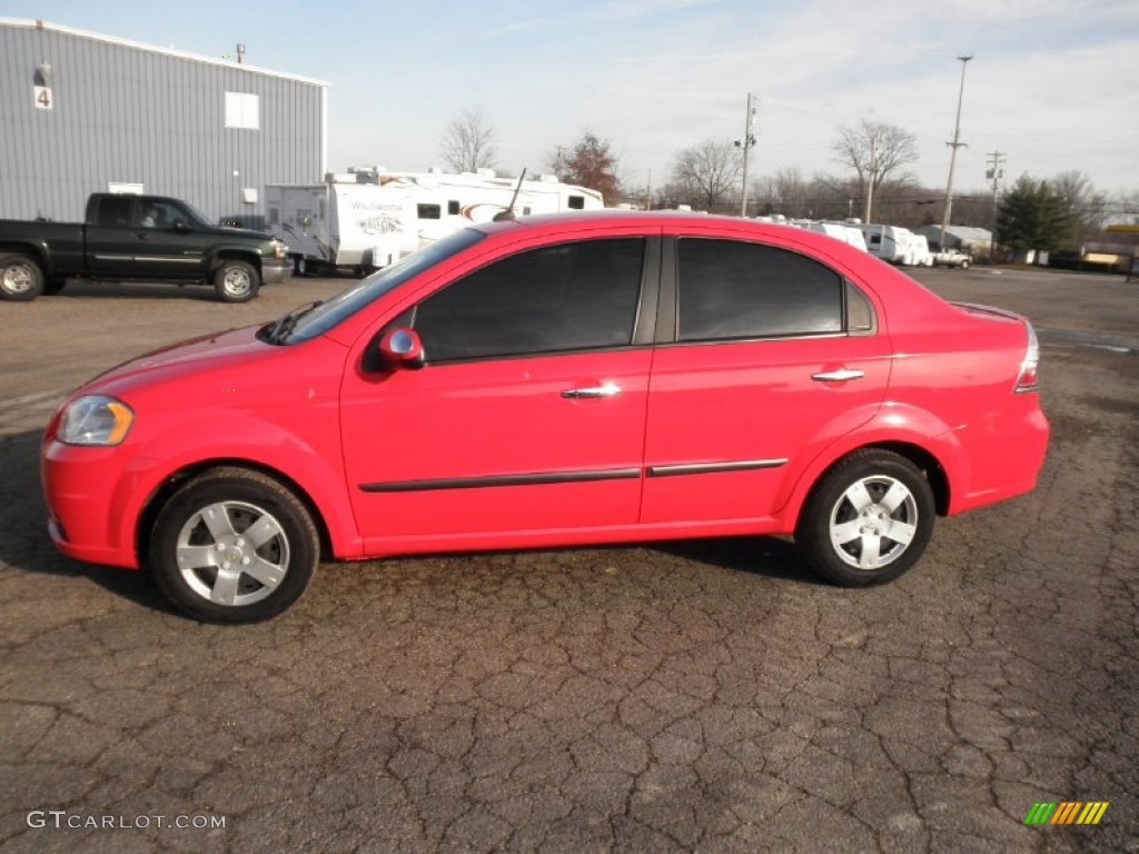 2010 Aveo LS Sedan - Victory Red / Charcoal photo #4
