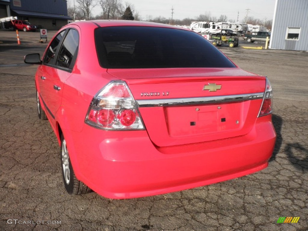 2010 Aveo LS Sedan - Victory Red / Charcoal photo #18