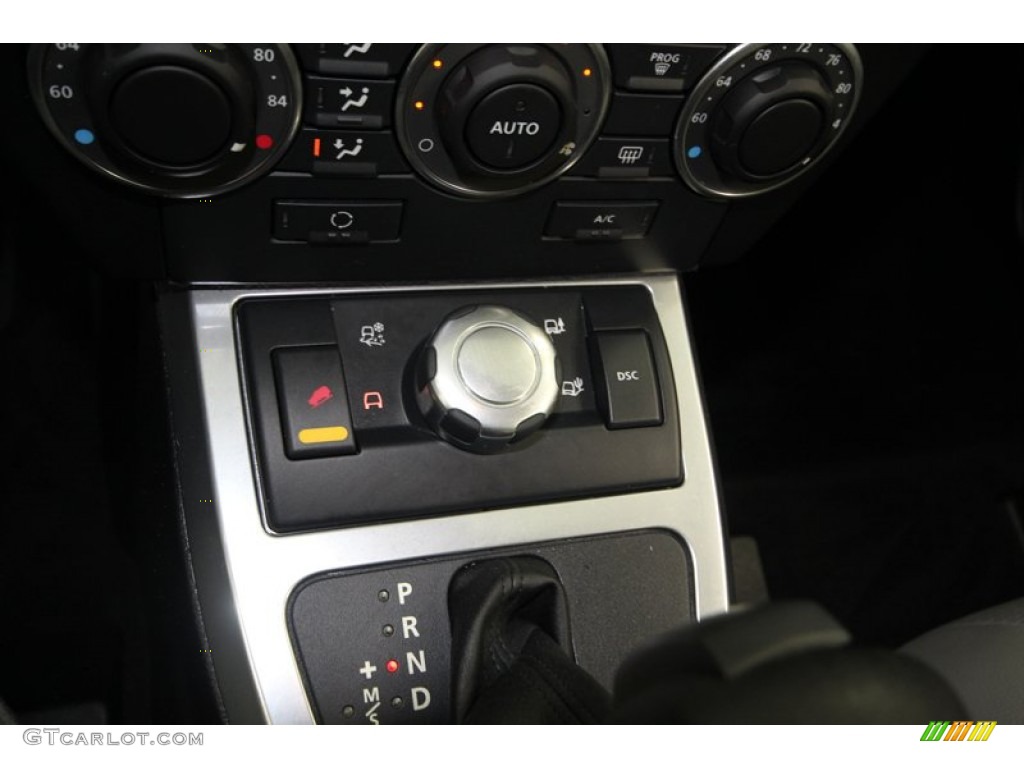 2010 Land Rover LR2 HSE Controls Photo #75712659