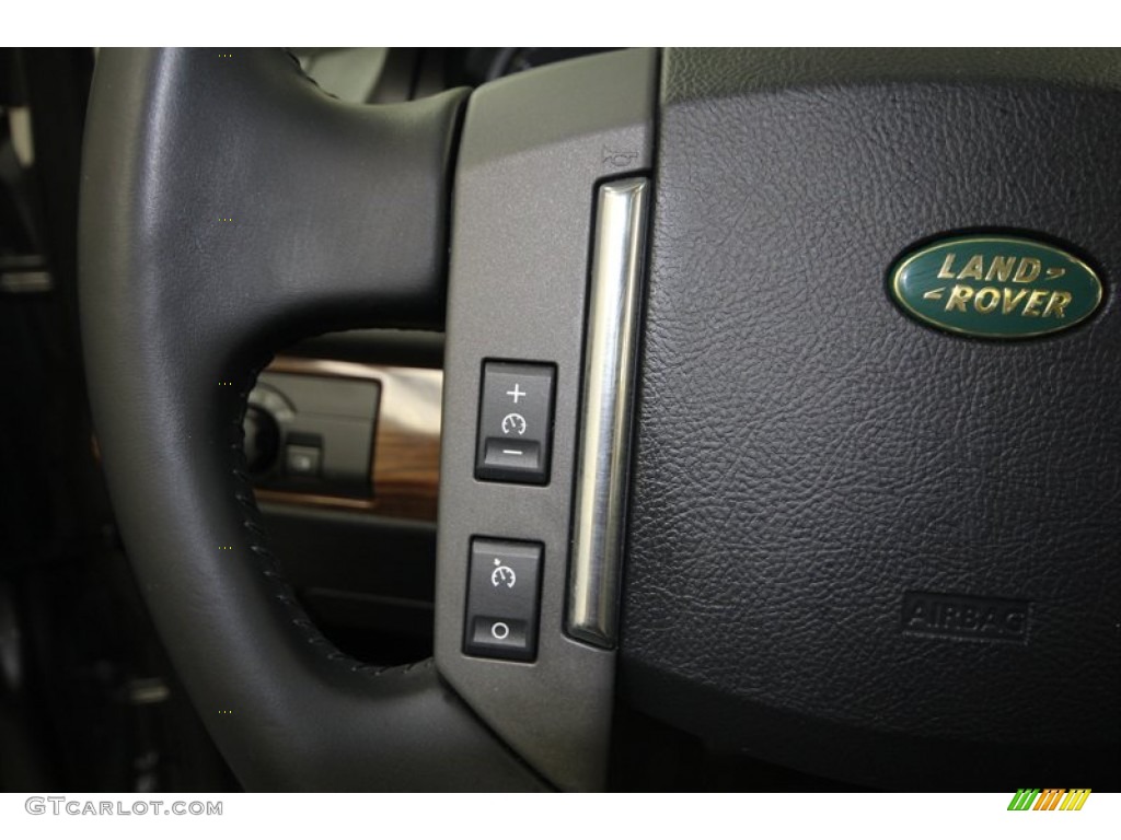 2010 Land Rover LR2 HSE Controls Photo #75712755