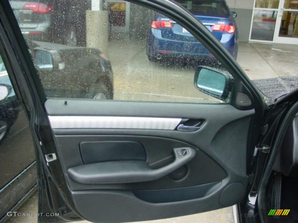 2004 3 Series 325xi Sedan - Jet Black / Black photo #8