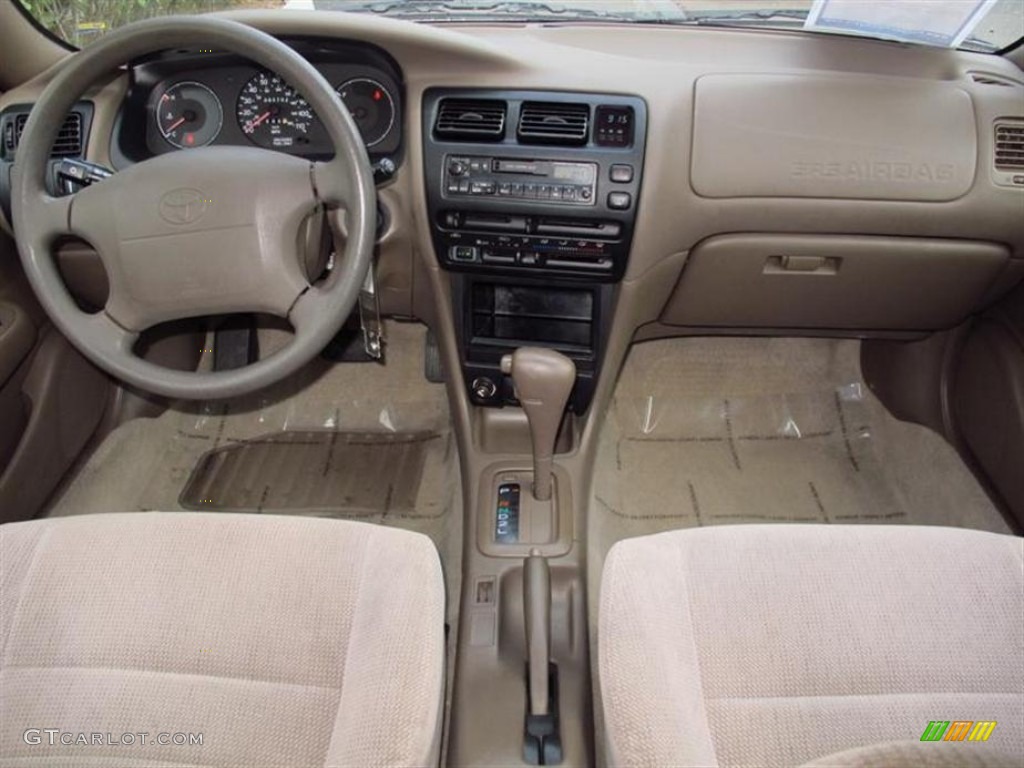 1997 Corolla DX - Cashmere Beige Metallic / Beige photo #10