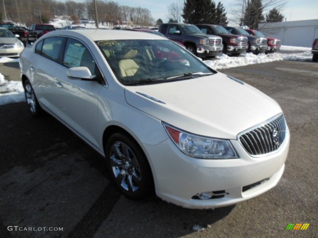 2013 LaCrosse FWD - White Diamond Tricoat / Cashmere photo #4