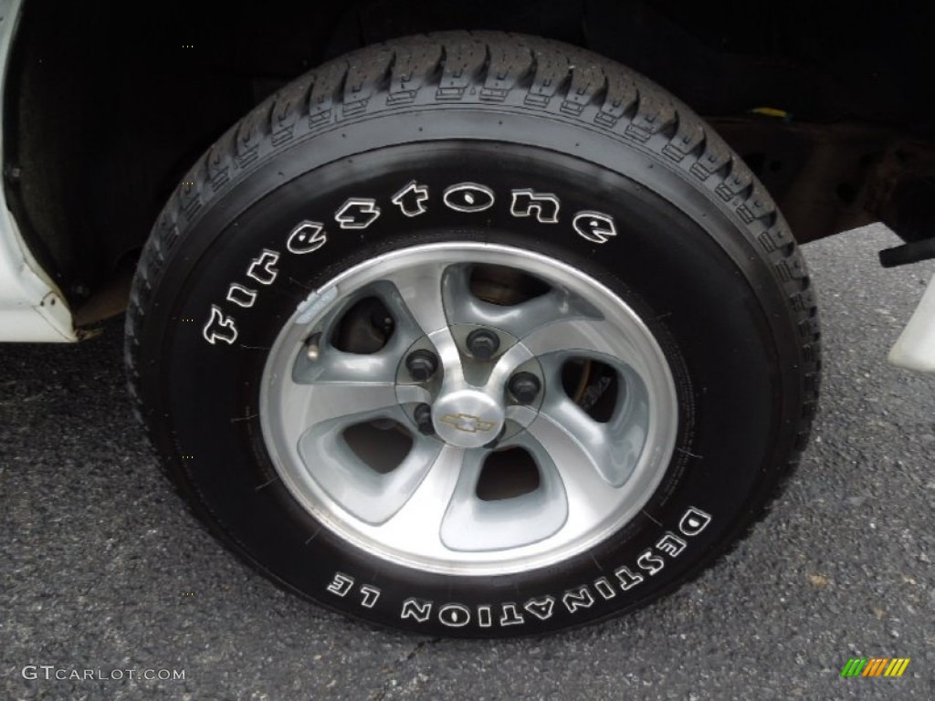 2001 Chevrolet Blazer LS Wheel Photo #75717684