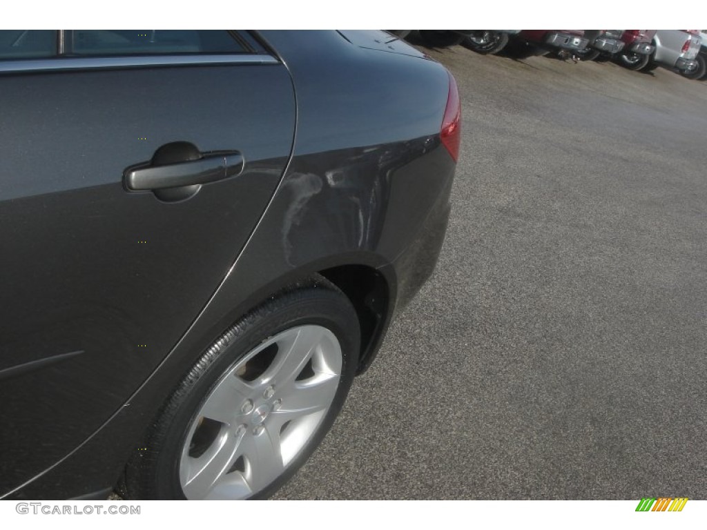 2007 G6 Sedan - Granite Metallic / Ebony photo #15