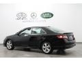 Black - Camry  Photo No. 5