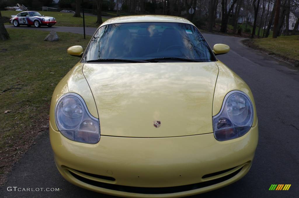 Pastel Yellow Porsche 911
