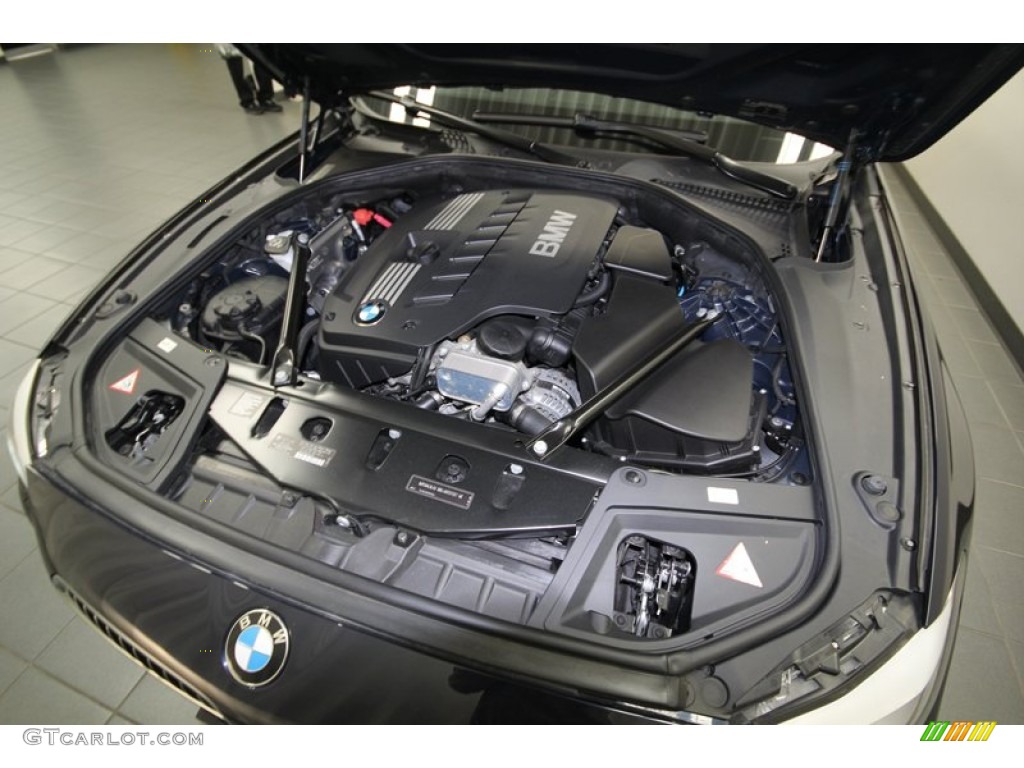 2011 BMW 5 Series 528i Sedan 3.0 Liter DOHC 24-Valve VVT Inline 6 Cylinder Engine Photo #75722970