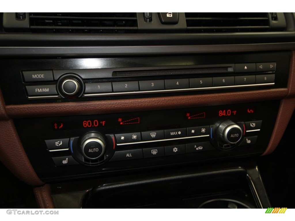 2011 BMW 5 Series 535i Sedan Controls Photo #75723262