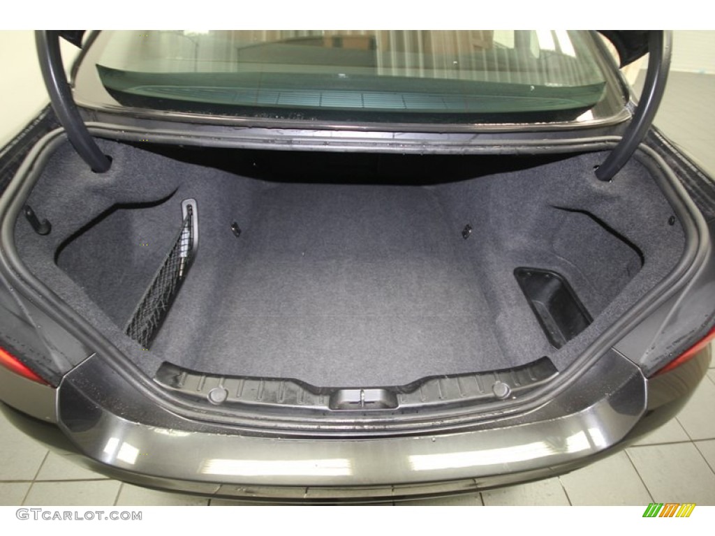 2011 BMW 5 Series 535i Sedan Trunk Photo #75723402