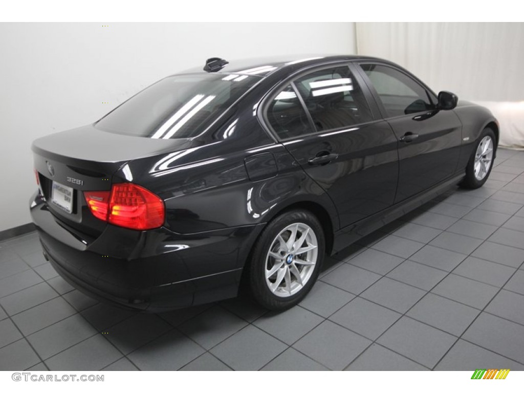2010 3 Series 328i Sedan - Black Sapphire Metallic / Saddle Brown Dakota Leather photo #11