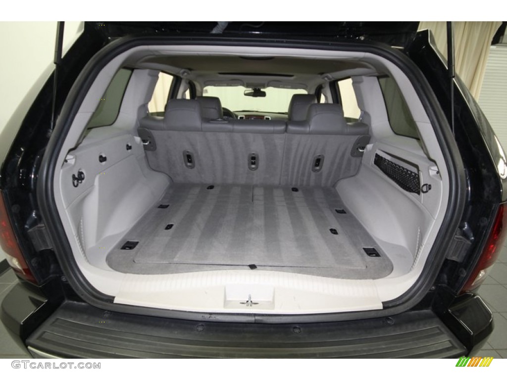 2009 Jeep Grand Cherokee Limited Trunk Photos